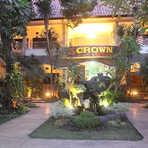 Crown Hotel Lombok